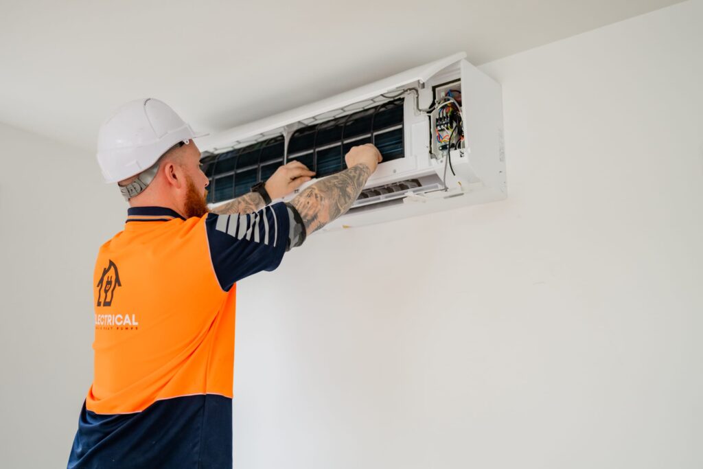 Heat pump installation and servicing in Christchurch, Rangiora, and Rolleston, specialising in energy-efficient heating and cooling solutions.